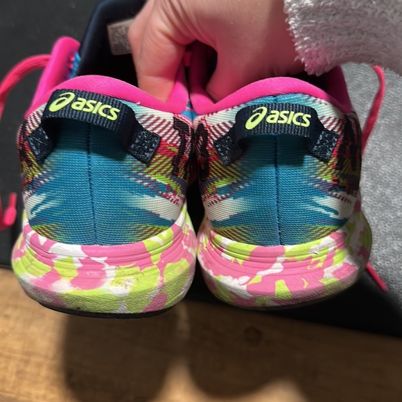 Womens ASICS Noosa Tri 13 - Picture 6 of 8